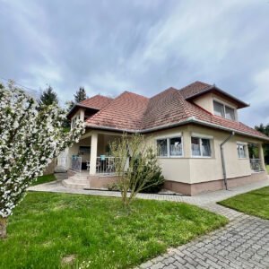 Dream House Kirilla - Eladó Ingatlanok