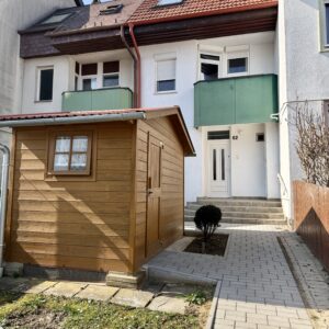 <b>114 m&sup2;</b> <br>Gondozott csal&aacute;di h&aacute;z Keszthelyen, terasszal &eacute;s opcion&aacute;lis gar&aacute;zzsal