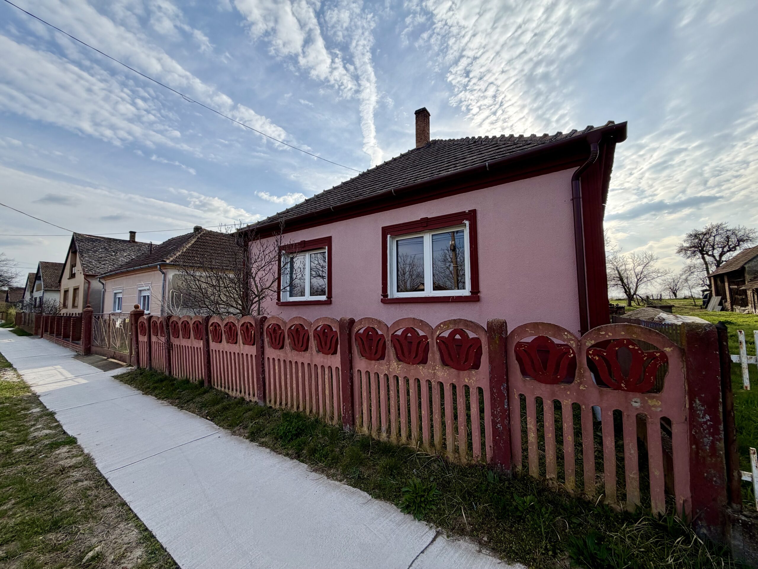 <b>105 m2</b> <br>Eladó családi ház Sávolyon – egy otthon, ahol új fejezet kezdődhet. - Bild 2