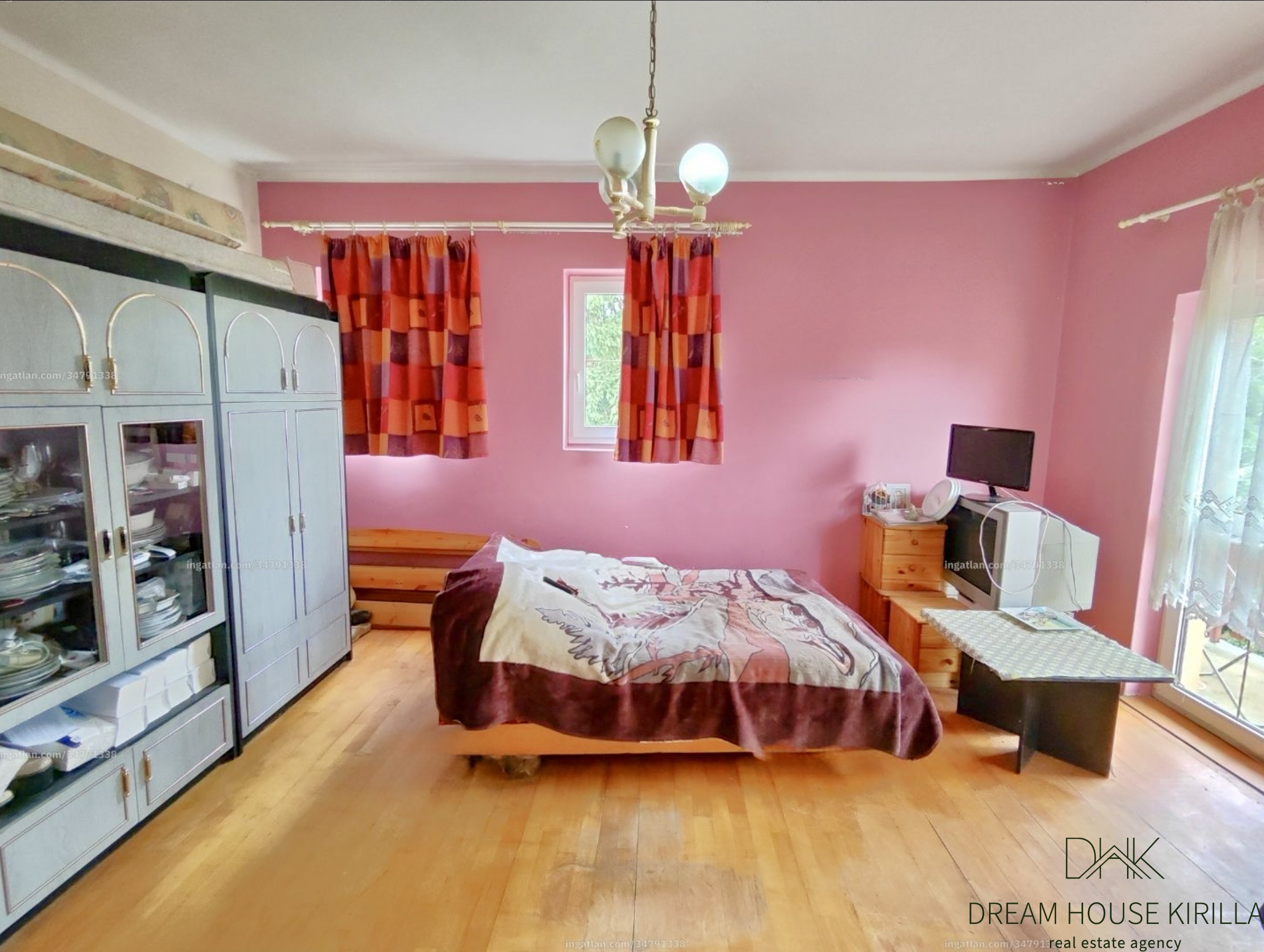 <b>214 m2</b> <br>Tágas, többgenerációs családi ház Keszthelyen eladó - Bild 19