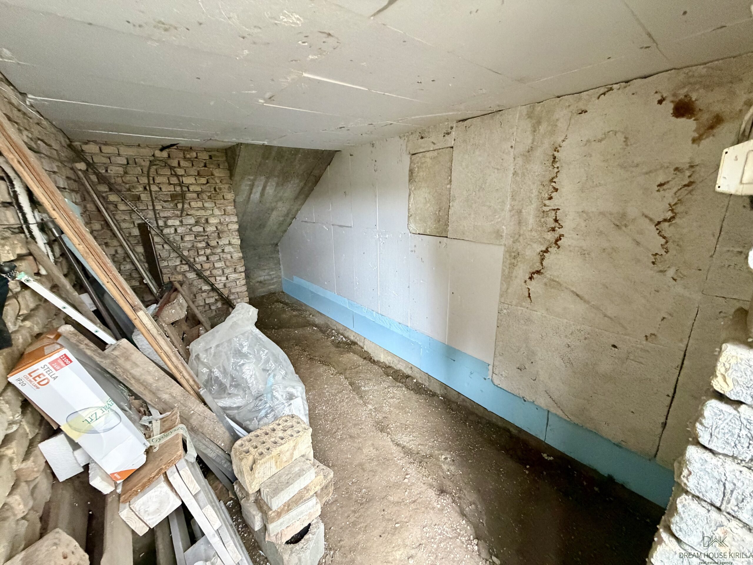 <b>90 m2</b> <br>Csendes elhelyezkedésű ház napelemes rendszerrel a Balaton közelében - Image 13