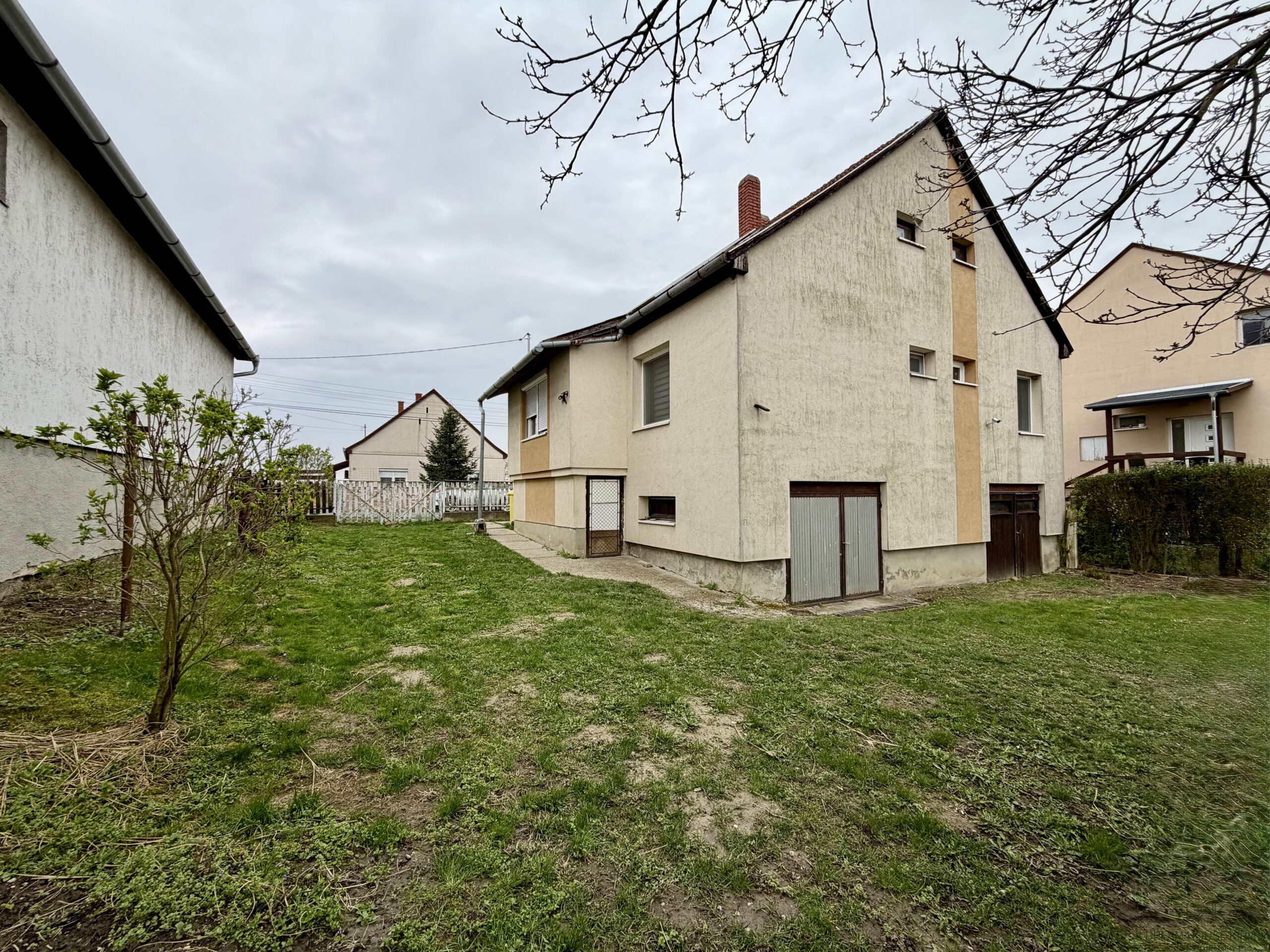 <b>90 m2</b> <br>Csendes elhelyezkedésű ház napelemes rendszerrel a Balaton közelében - Image 3